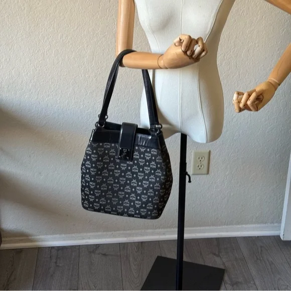 💎RARE MCM VINTAGE BUCKET BAG/ DENIM & LEATHER MATERIAL 💎 - Picture 11 of 13